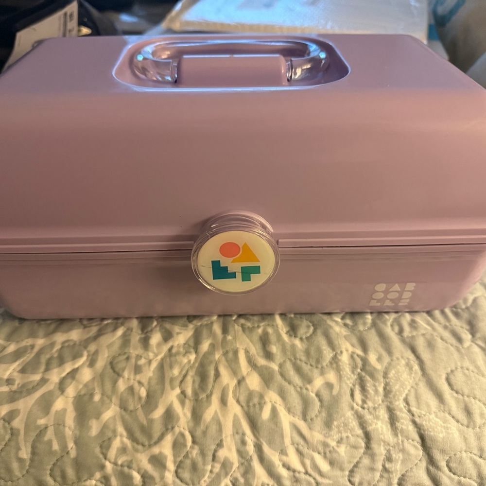 Caboodles Solid Lavendar Makeup Case